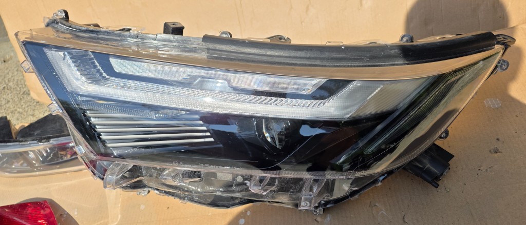 Far stanga FULL LED Toyota Rav 4 Facelift 2023 2024 2025