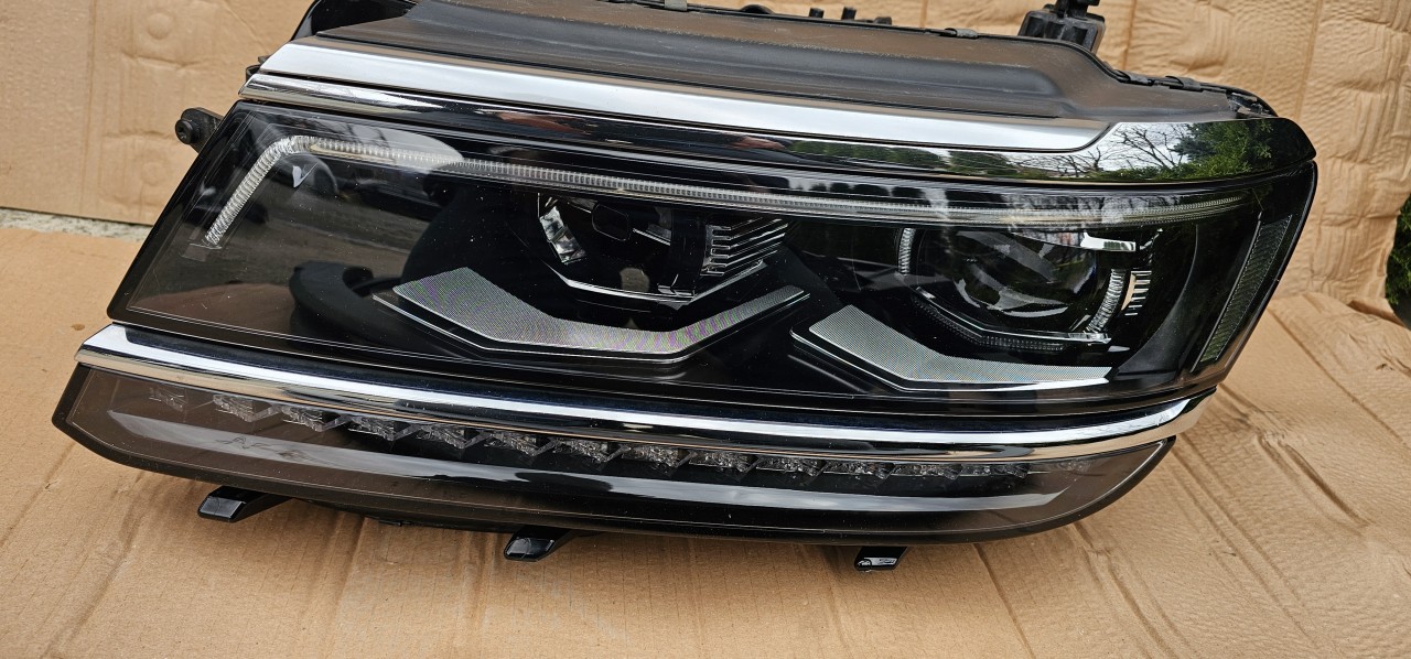 Far stanga full led Vw Tiguan 5n 2016 2017 2018 2019