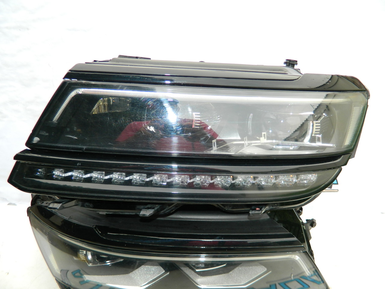 Far stanga  Full Led VW Tiguan 5N model 2016-2020 cod 5NN941081