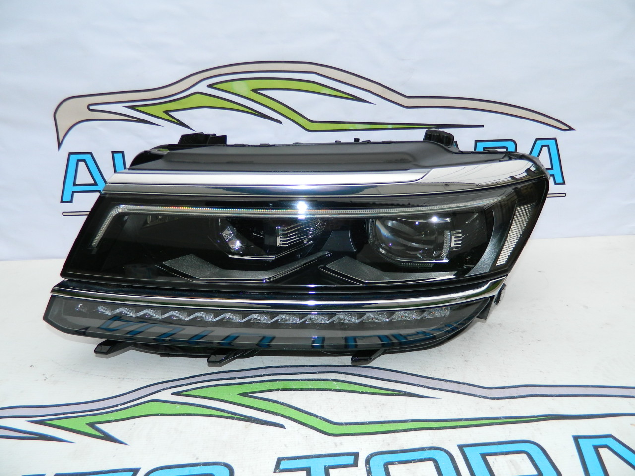 Far stanga FULL LED VW Tiguan model 2017-2020 cod 5NB941081D