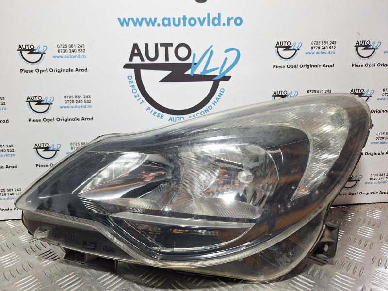 Far stanga fundal negru Opel Corsa D facelift 2010-2014