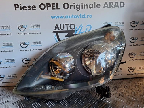 Far stanga halogen fundal negru Opel Zafira B Facelift 2008-2014