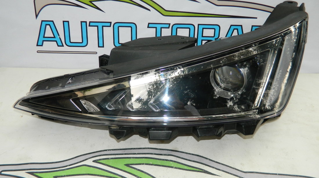 Far stanga halogen Hyundai Elantra model 2019-2022