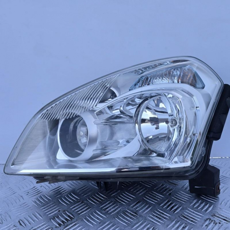 Far stanga halogen Nissan Qashqai 2007-2010 J10