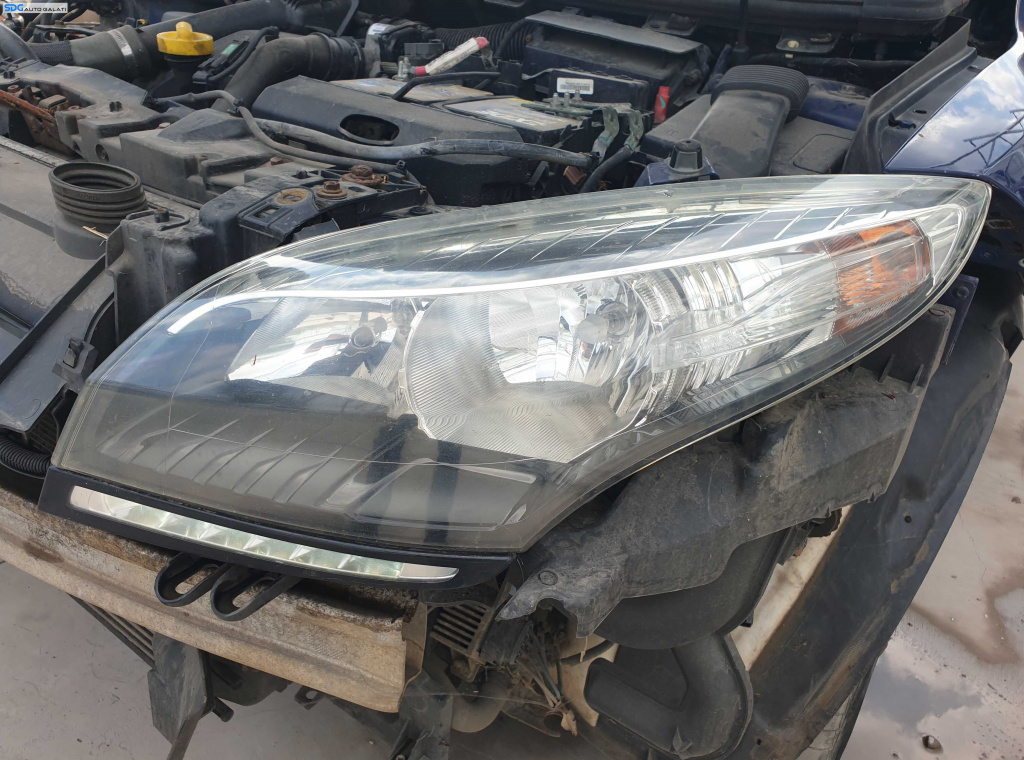 Far Stanga Halogen Renault Megane 3 2008 - 2016 [K6294]