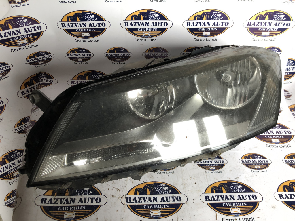 Far Stanga Halogen Volkswagen Passat B7 2012, 3AC941005