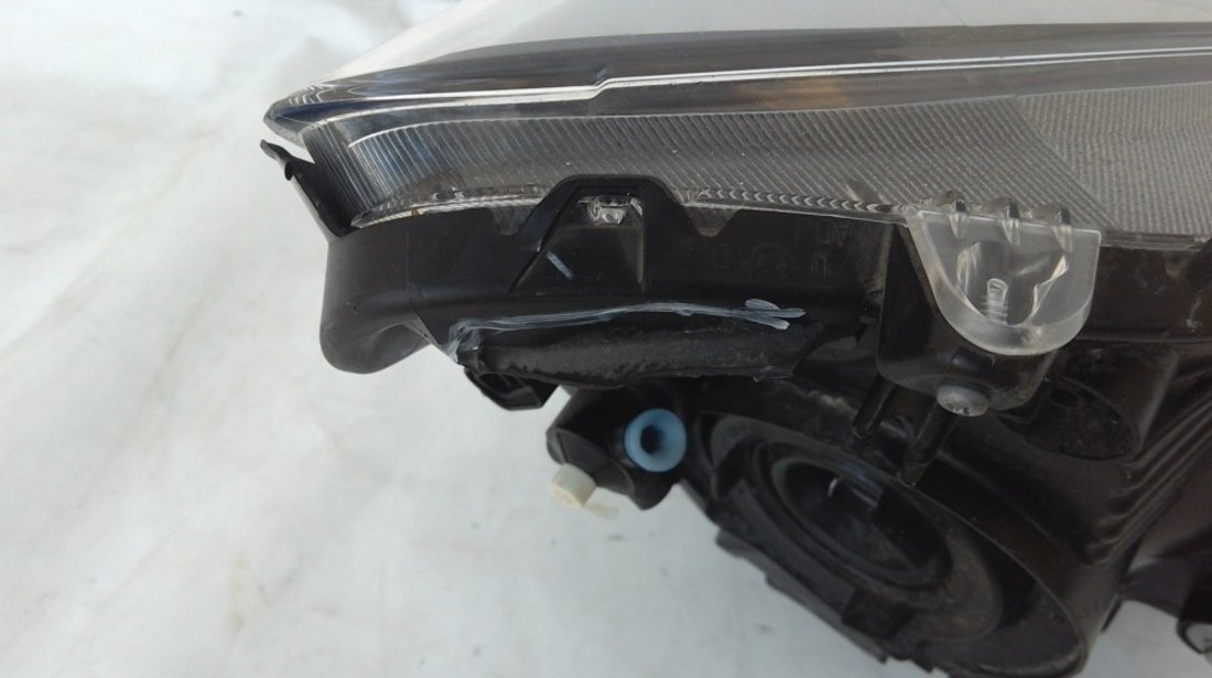 Far stanga Honda Jazz 3 Facelift An 2011 2012 2013 2014 2015