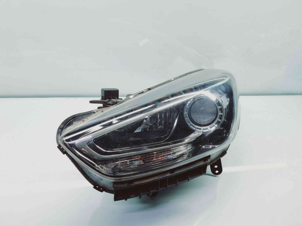 Far stanga Hyundai i40 Wagon [Fabr 2012-2019] OEM