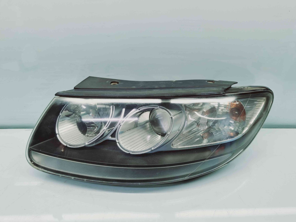 Far stanga Hyundai Santa Fe 2 (CM) [Fabr 2005-2012] OEM
