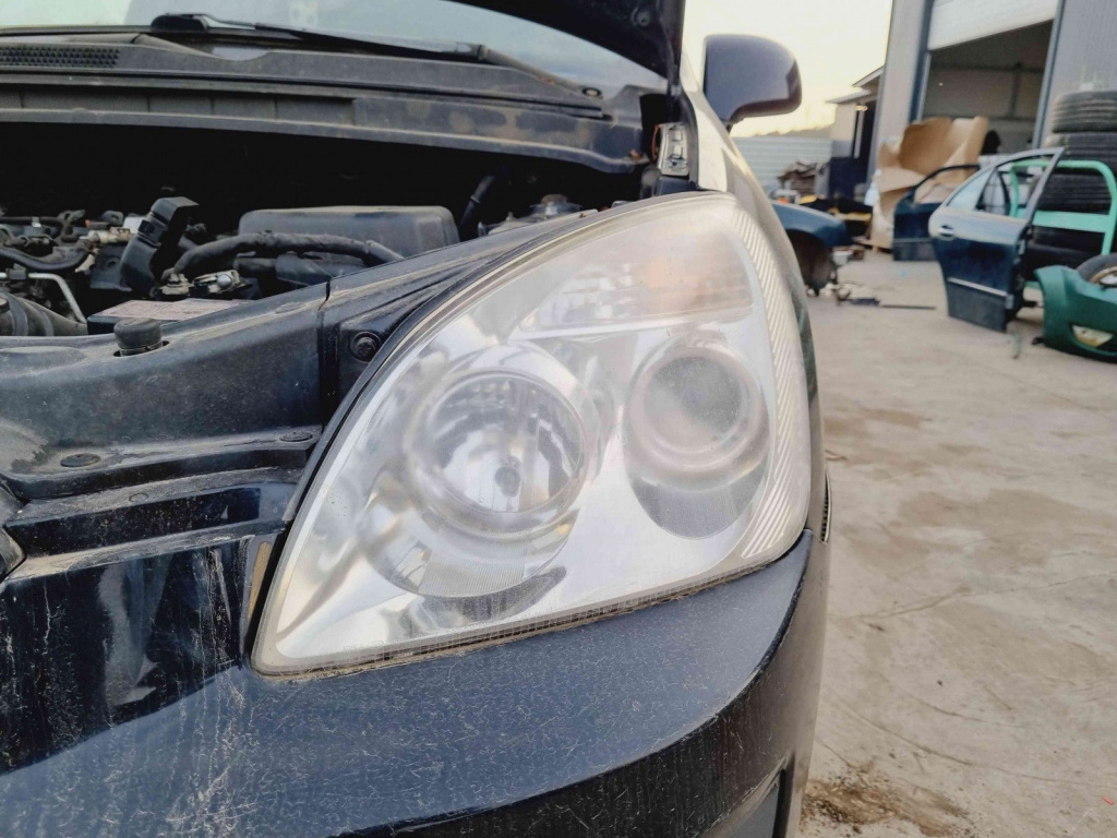 Far stanga Kia Carens III (LD) [Fabr 2006-2012] OEM
