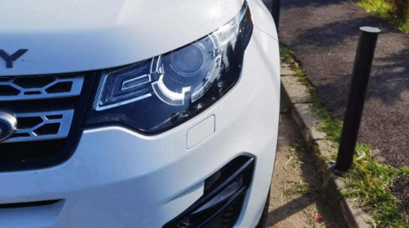 Far stanga Land Rover Discovery Sport 2018 facelift