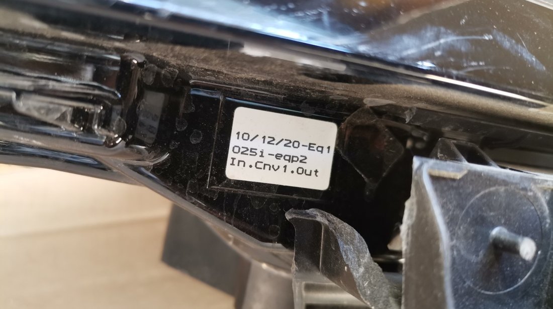 Far stanga Land Rover Range Rover Evoque L551 (2018-2022) cod M8D2-13W030-EA pentru piese