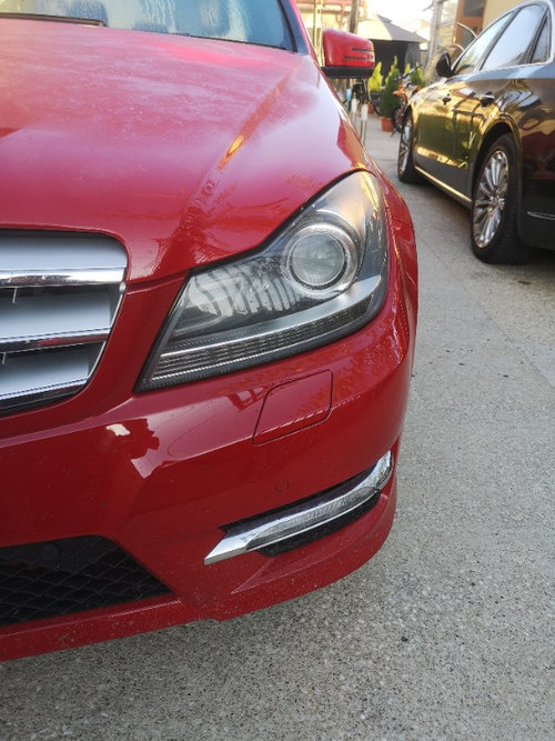Far stanga led bixenon Mercedes c220 cdi w204 facelift AMG
