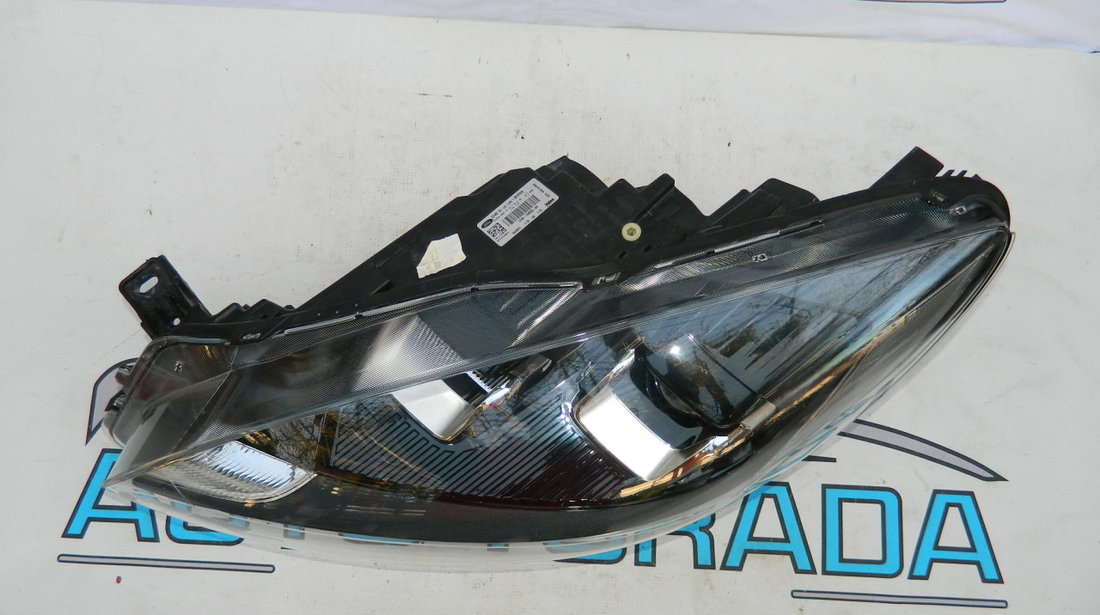 Far stanga Led Ford Kuga 3 model 2020-2022 cod LV4B-13W030-AK