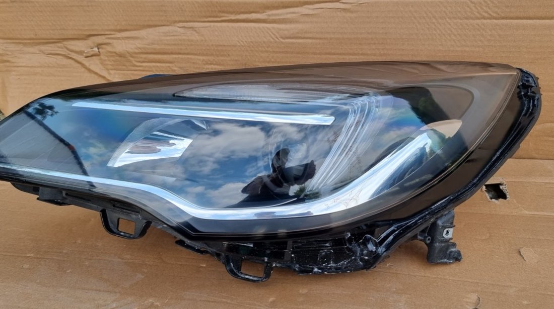 Far stanga Led / Halogen Opel Astra K 2016 2017 2018 2019 2020