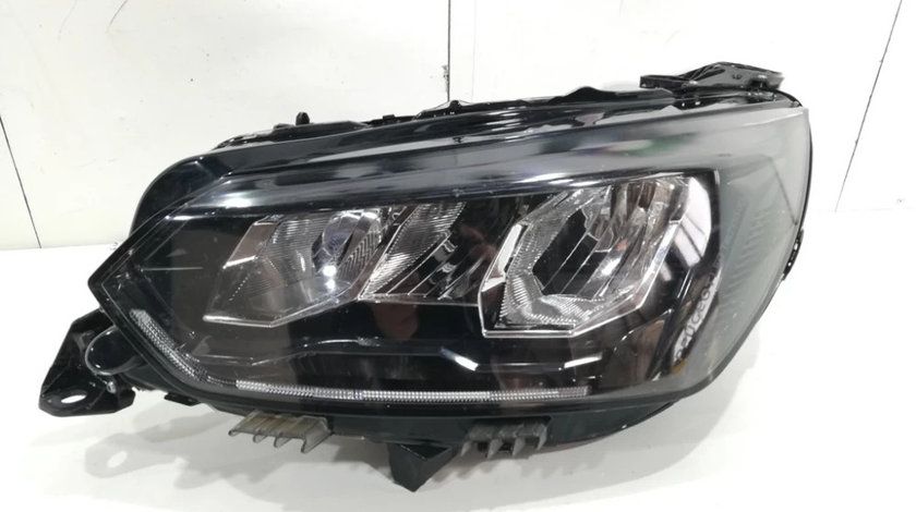 Far stanga LED TECHNOLOGY Peugeot 208 / 2008 An 2019 2020 2021 2022 cod 9833036380