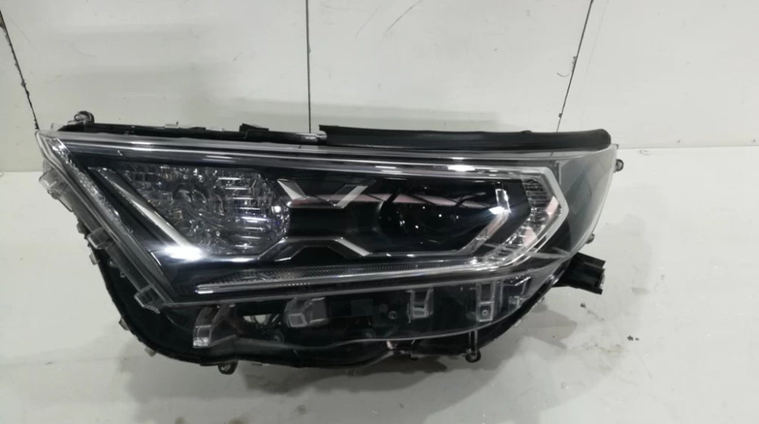 Far stanga LED Toyota Rav 4 An 2019 2020 2021 2022 2023
