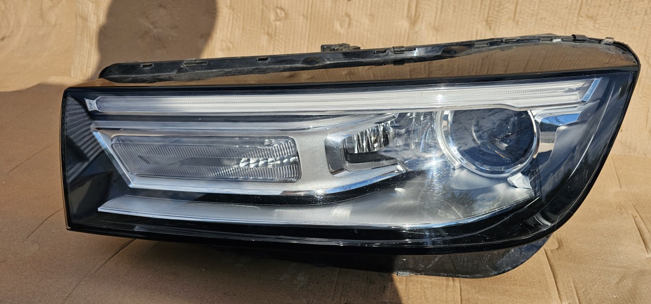 Far stanga Led Xenon Audi Q5 FY 2017 2018 2019 2020