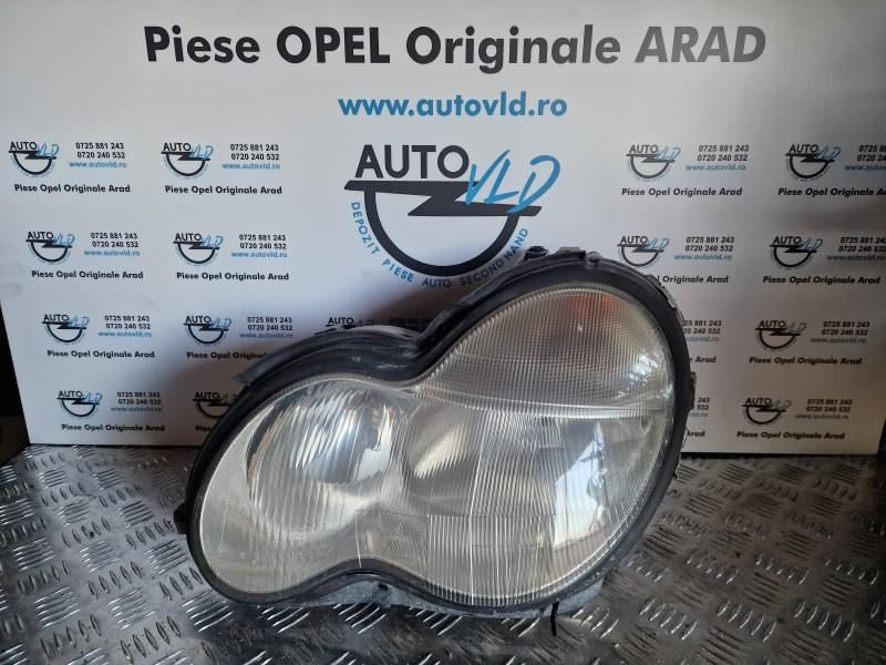 Far stanga Mercedes C-Class 2001-2007 W203