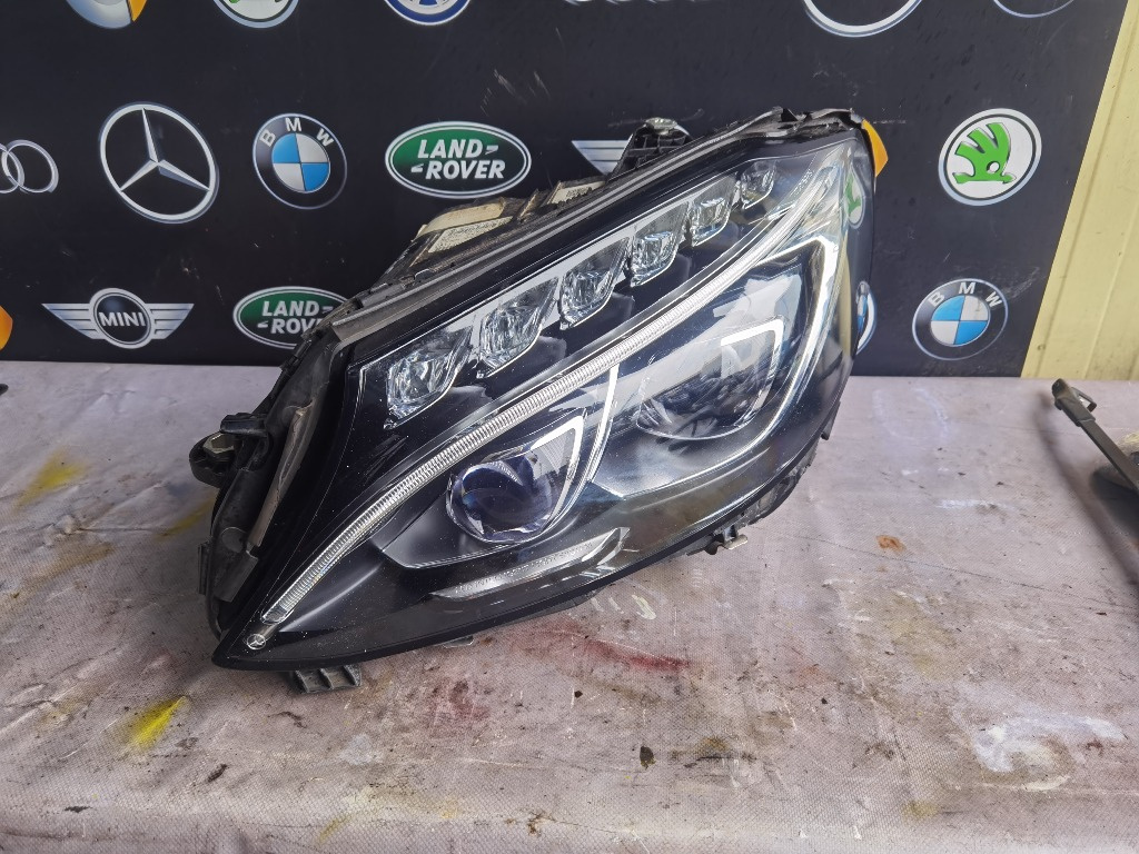 Far Stanga Mercedes C Class W205 ILS 2014-2018