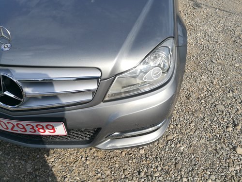 Far stanga Mercedes C220 cdi w204 facelift