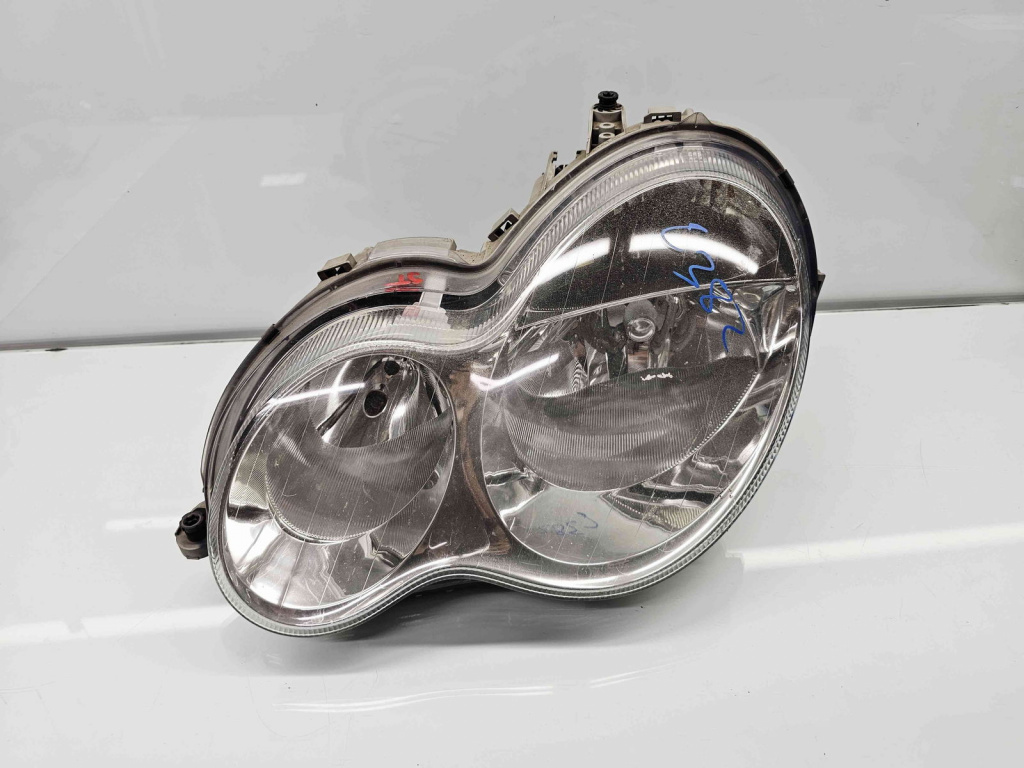 Far stanga Mercedes Clasa C (W203) [Fabr 2000-2007] A2038201359