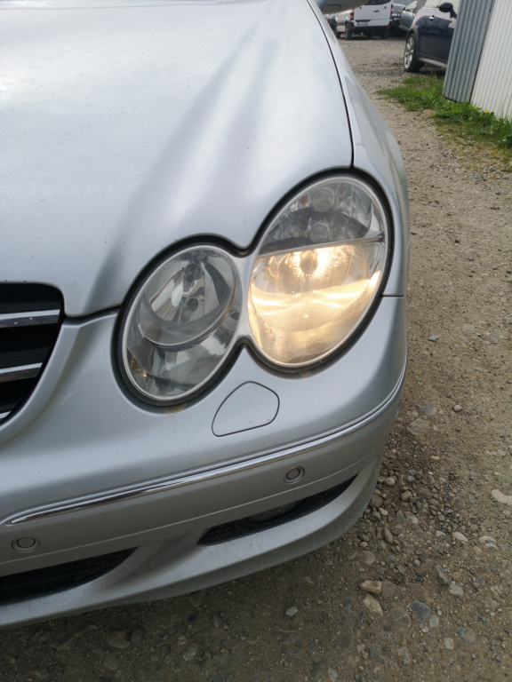 Far stanga Mercedes CLK w209 facelift
