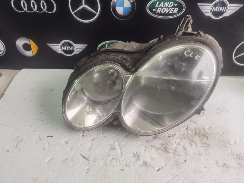 Far stanga Mercedes clk w209