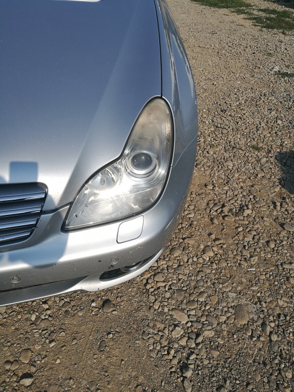 Far stanga Mercedes CLS W219 2006 3.0 cdi