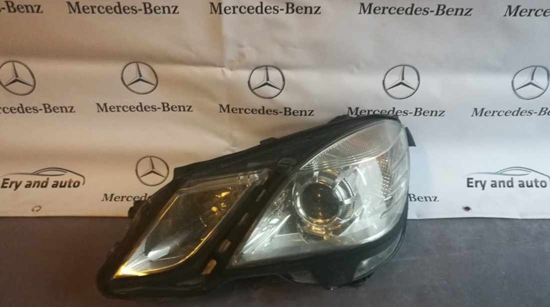 Far stanga Mercedes E-CLASS W212 Berlina 2.2 cdi