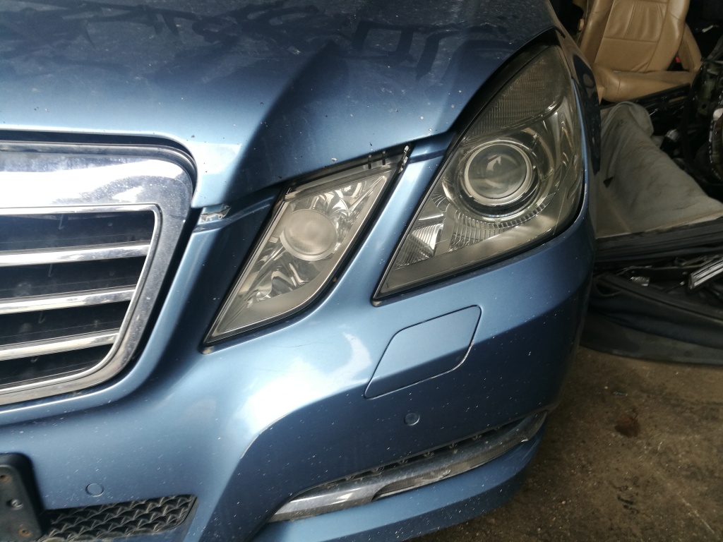 Far stanga Mercedes E class W212 bixenon europa