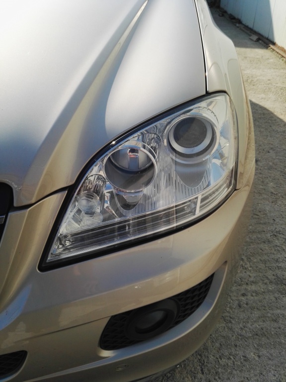 Far stanga Mercedes ML 320 cdi W164