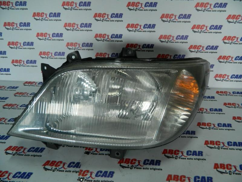 Far stanga Mercedes Sprinter 1996-2006 904