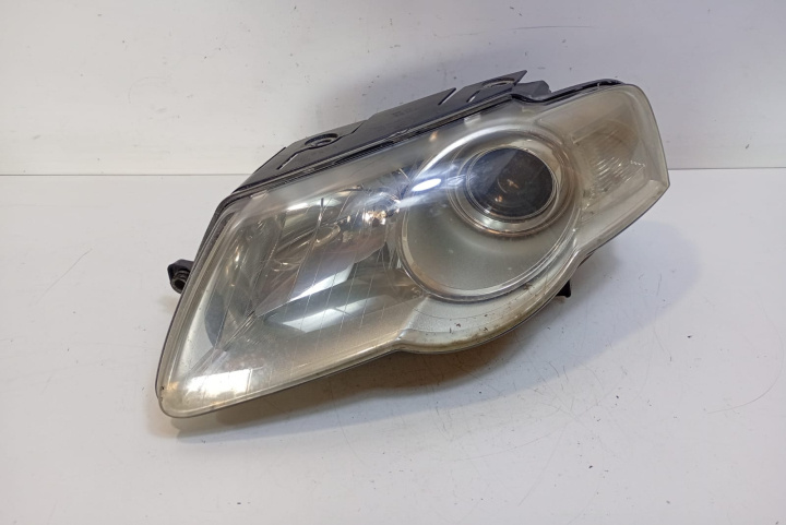 Far stanga Mufa bec lipsa 3C0941005Q Volkswagen VW Passat B6 [2005 - 2010]