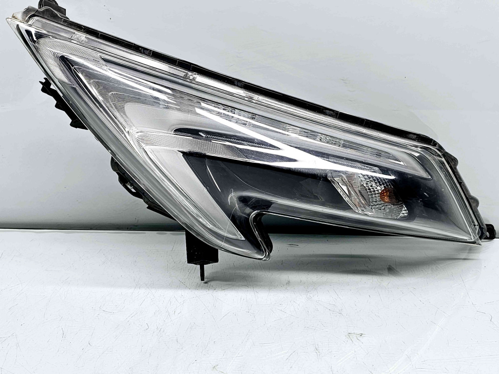 Far stanga Nissan Juke [Fabr 2010-2014] Facelift 26125BV80C