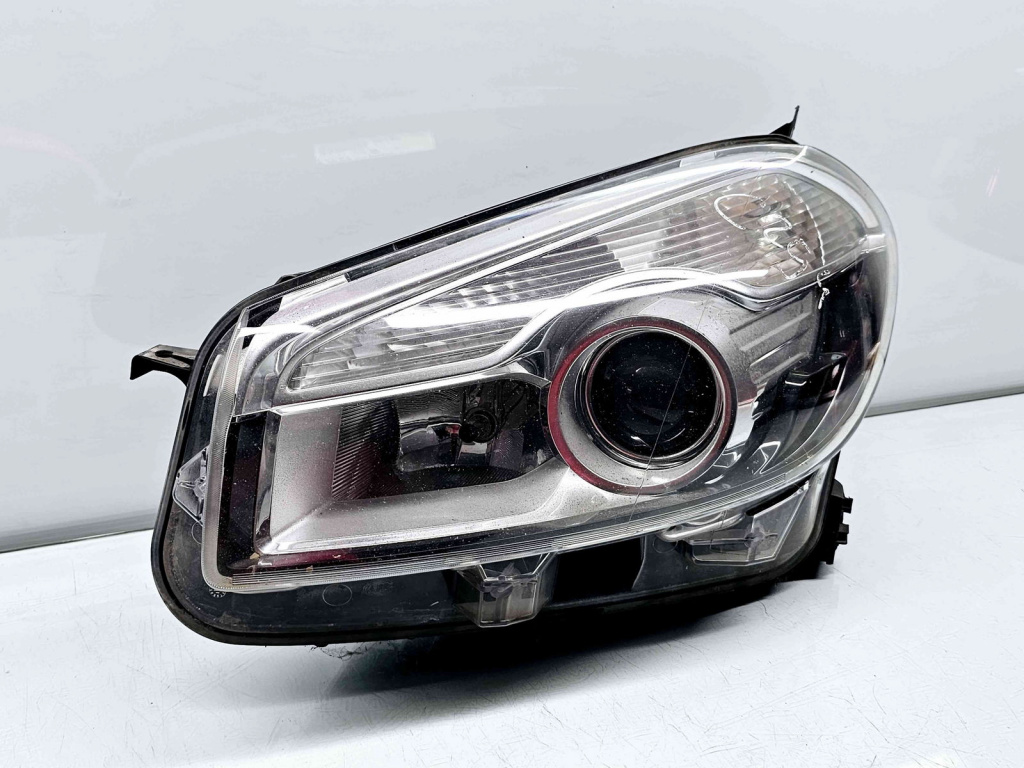 Far stanga Nissan Qashqai [Fabr 2007-2014] 26060BR01B