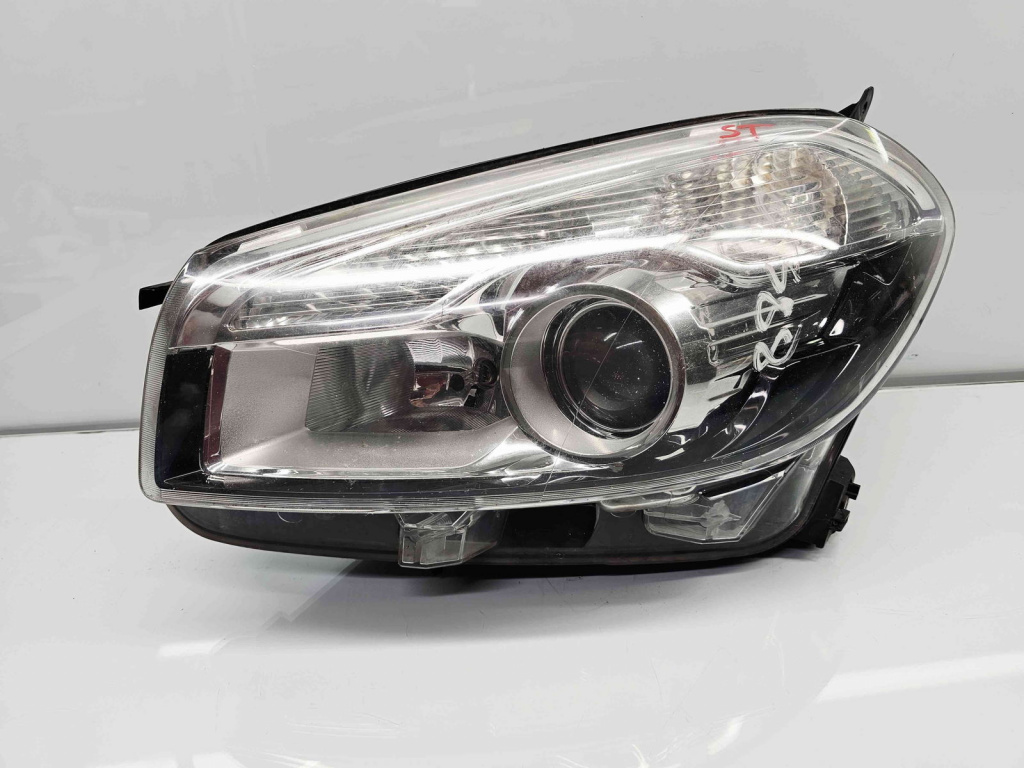 Far stanga Nissan Qashqai Facelift (2) [Fabr 2009-2013] 26060BR01B