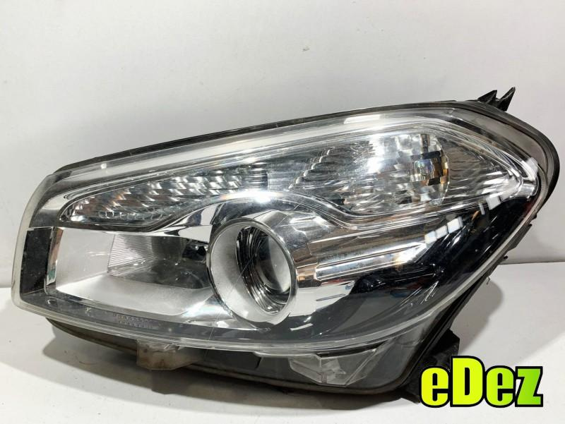 Far stanga Nissan Qashqai facelift (2010-2013) [NJ10] 26060-BR03A