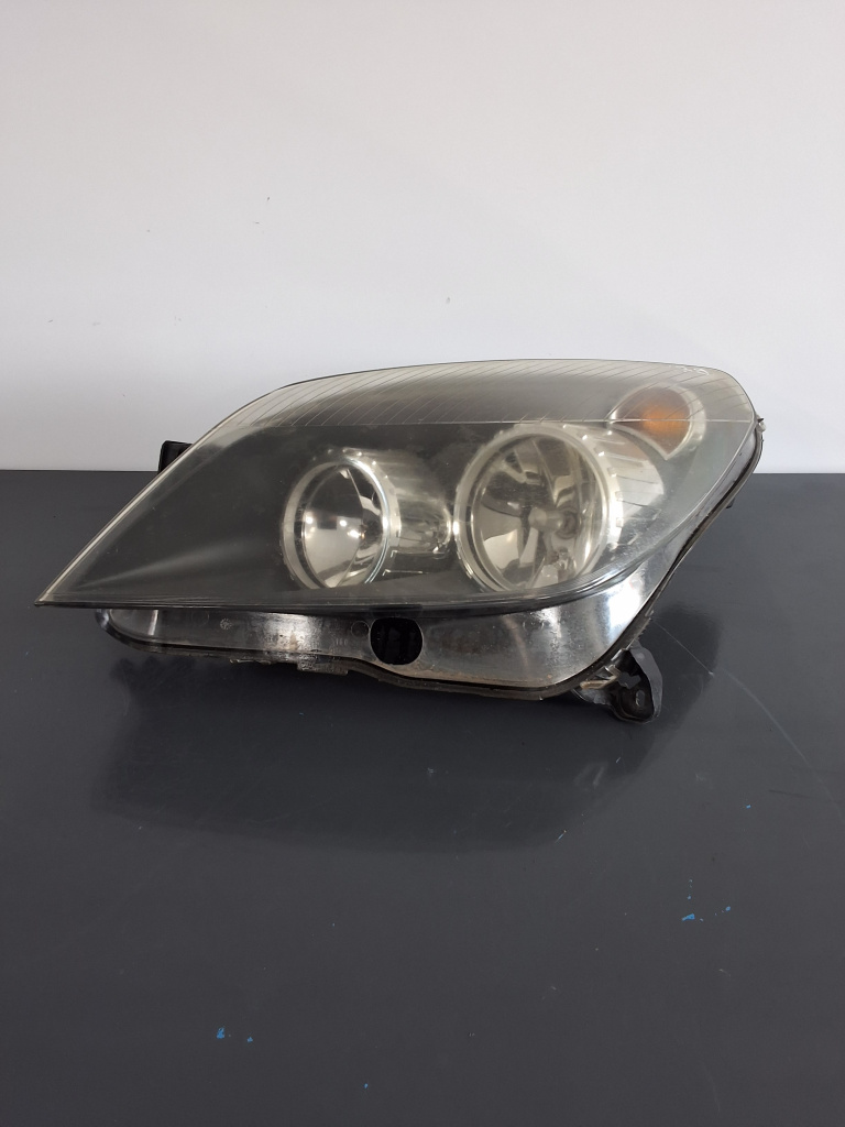 Far stanga Opel Astra H (2004-2007) 1.7 Motorina 2006, VOLAN DREAPTA / 93178635