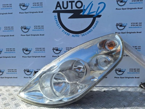 Far stanga Opel Movano B 2010-2021