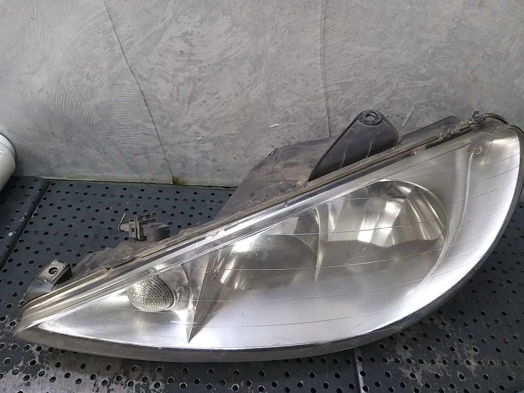Far stanga peugeot 206 9628666880 89001771