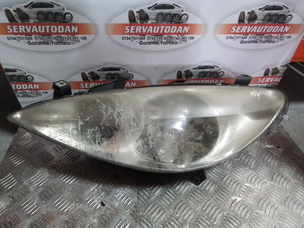 Far stanga Peugeot 307 (2001-2006) 2.0 Motorina 2001, VOLAN STANGA