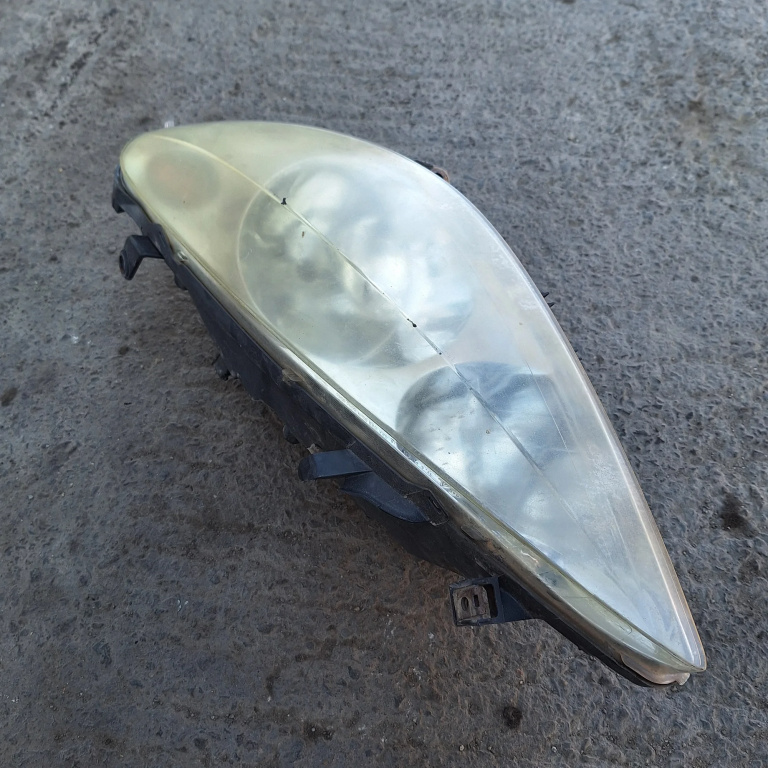 Far Stanga Peugeot 307 2001-2008 42450748S, 40840509, E32044, 175E32044 Al