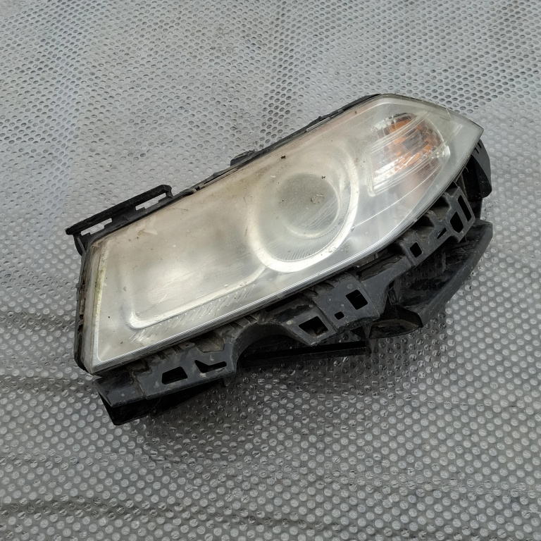 Far Stanga Renault Megane 2 2002-2010 260603054R, 0312735, Hcrpl01120, E95562 Valeo