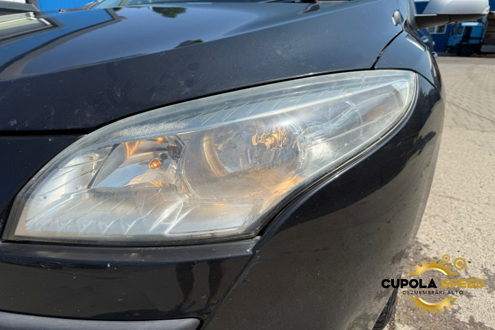 Far stanga Renault Megane 3 [2008 - 2014]