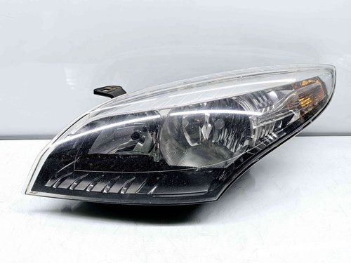 Far stanga Renault Megane 3 Combi [Fabr 2008-2015] 260601778R
