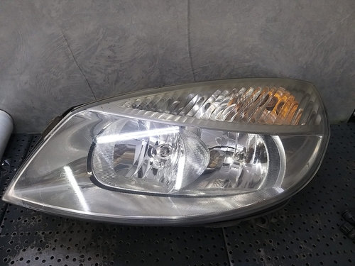 Far stanga renault scenic 2 jm0 1 15810300li
