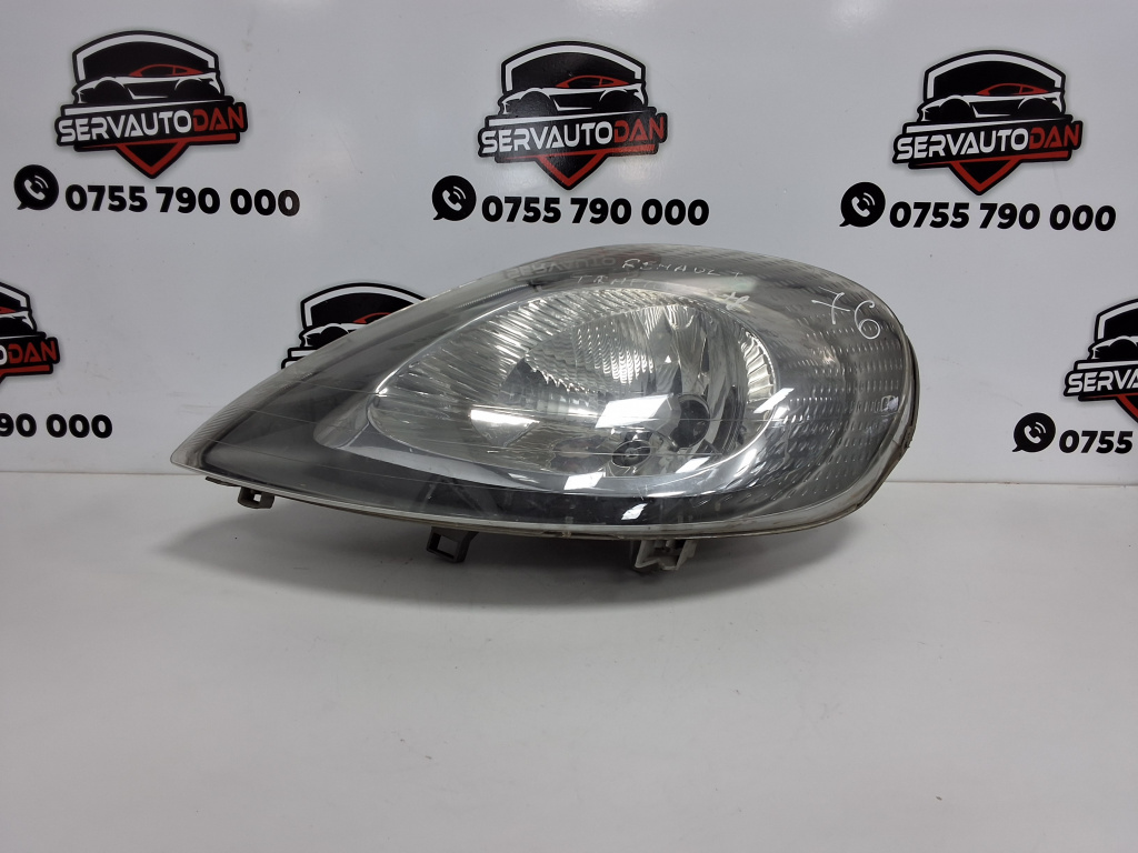 Far stanga Renault Trafic 2 (2001->) 1.9 Motorina 2004, 7700311373 / VOLAN DREAPTA