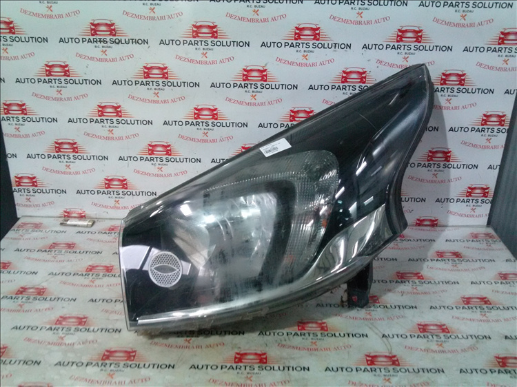 Far stanga RENAULT TRAFIC an fabr. 2016