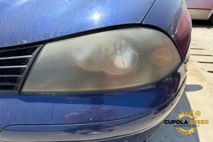 Far stanga Seat Ibiza 3 6L [2002 - 2006] 1.4i 16v BBY
